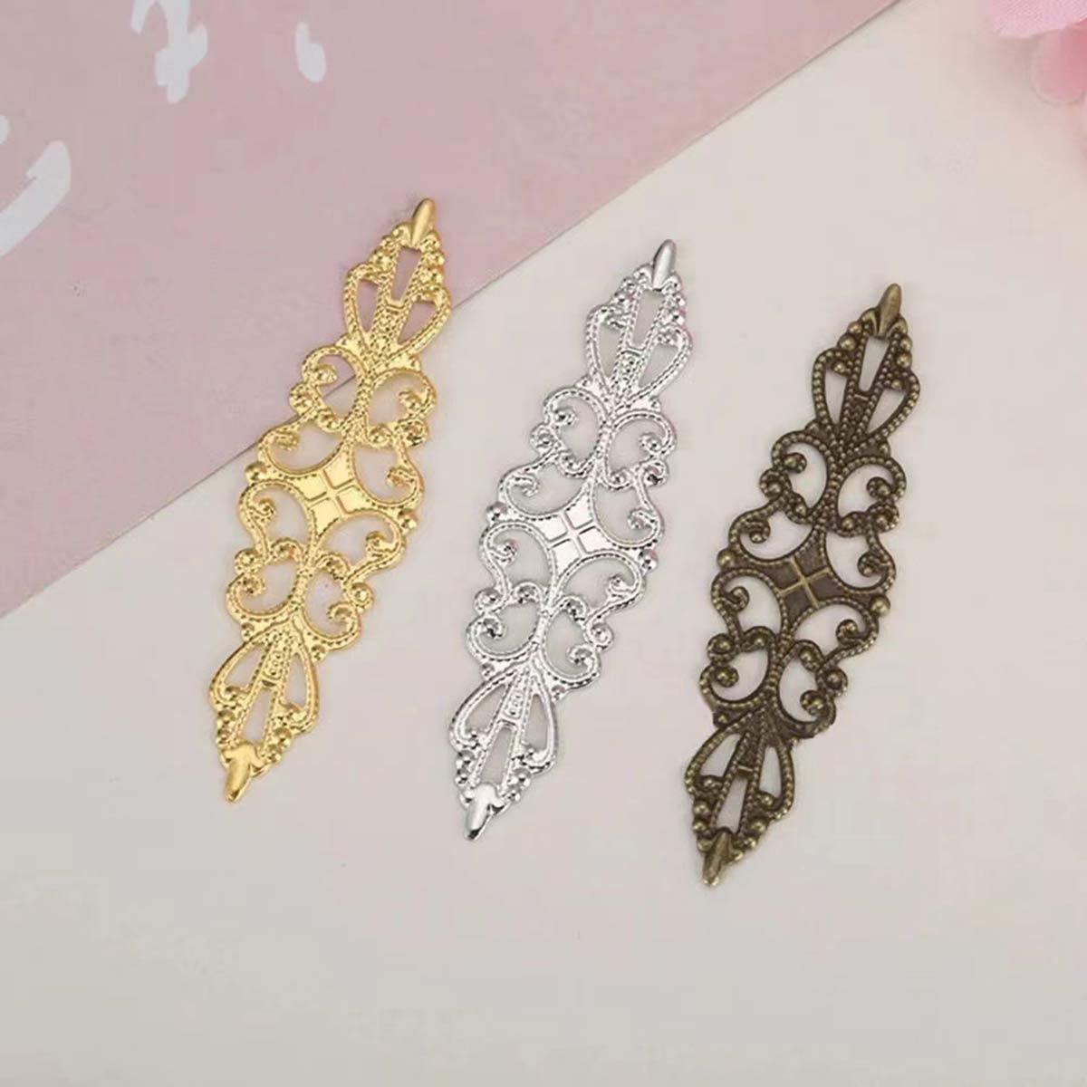 200개입, 속이 빈 마름모 모양의 장식, 섬세한 꽃무 - Embellish Craft 리뷰 및 가격